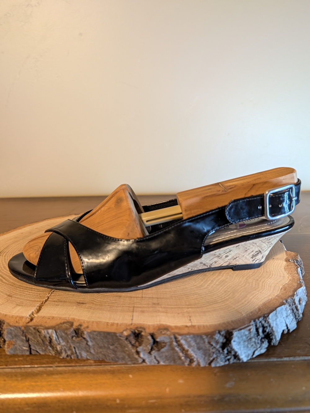 comfort plus by Predictions Black Patent Wedge Sandals Sz 9W